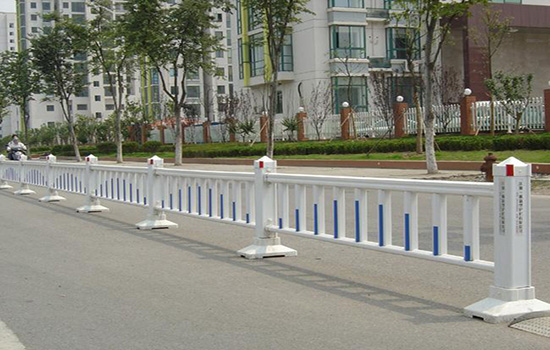 塑鋼道路<a href=http://m.tetaotao.com target=_blank class=infotextkey>護欄</a>